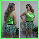 Short Saia Florido Verde